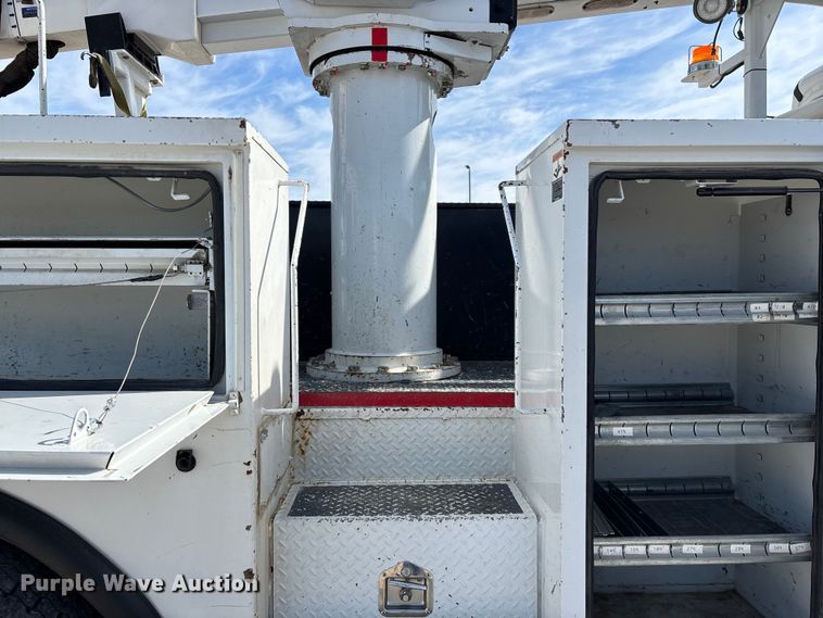 image for item FG0198 2011 Freightliner M2 bucket truck