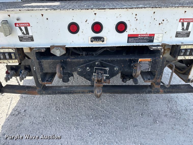 image for item FG0198 2011 Freightliner M2 bucket truck