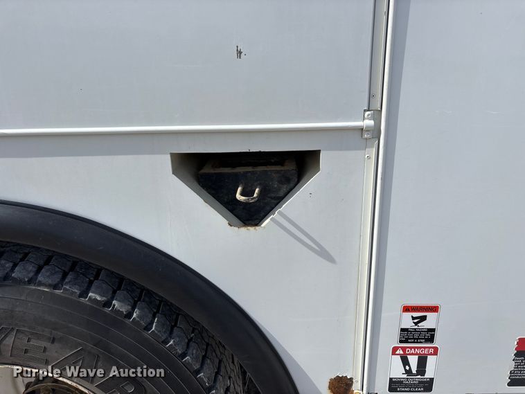 image for item FG0198 2011 Freightliner M2 bucket truck