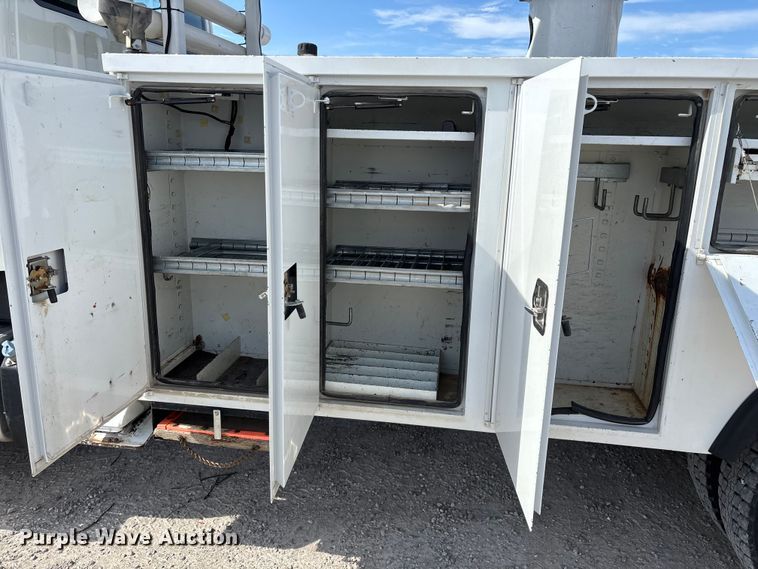 image for item FG0198 2011 Freightliner M2 bucket truck