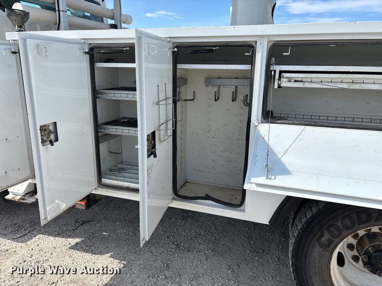 image for item FG0198 2011 Freightliner M2 bucket truck