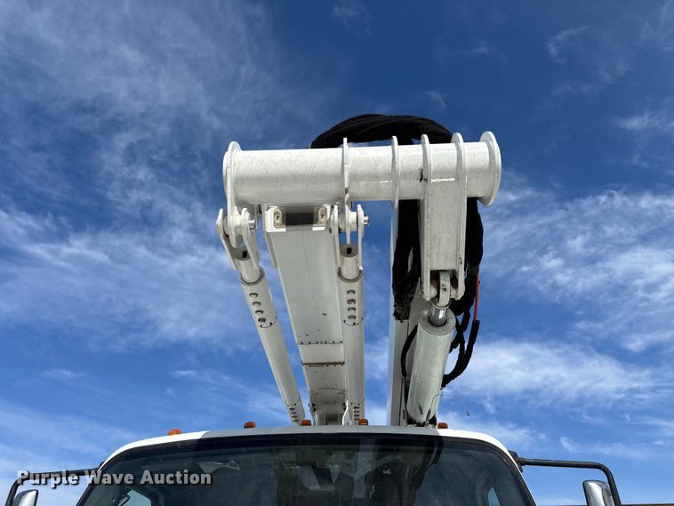image for item FG0198 2011 Freightliner M2 bucket truck