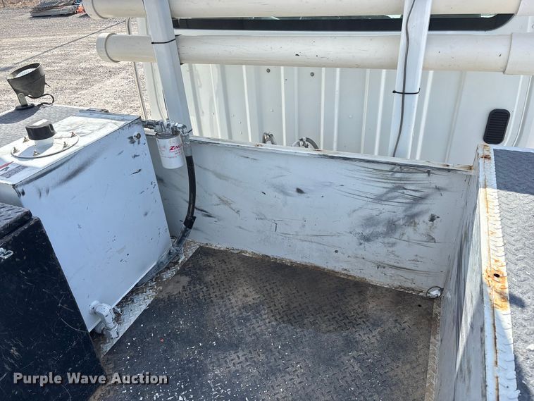 image for item FG0198 2011 Freightliner M2 bucket truck