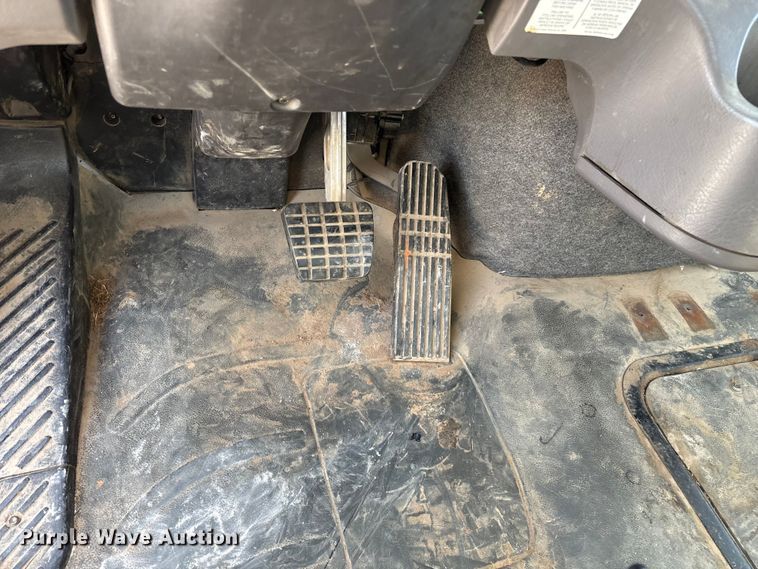 image for item FG0198 2011 Freightliner M2 bucket truck