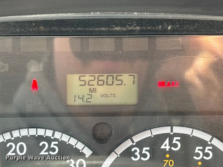 image for item FG0198 2011 Freightliner M2 bucket truck