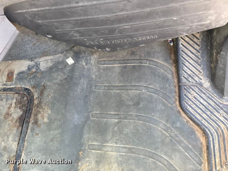 image for item FG0198 2011 Freightliner M2 bucket truck