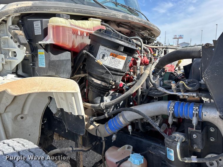 image for item FG0198 2011 Freightliner M2 bucket truck