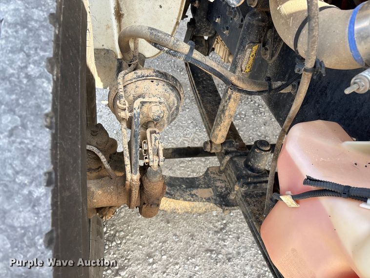 image for item FG0198 2011 Freightliner M2 bucket truck