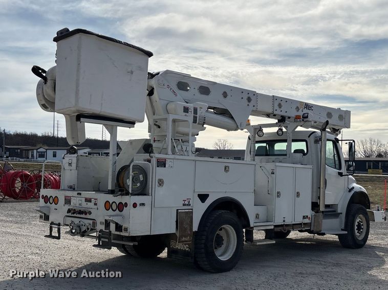 image for item FG0199 2013 Freightliner M2 bucket truck