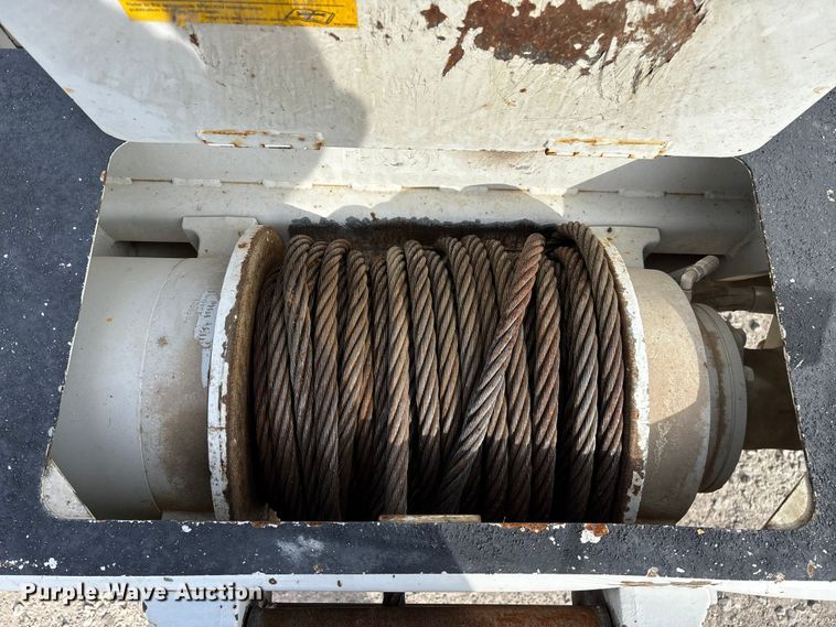 image for item FG0199 2013 Freightliner M2 bucket truck