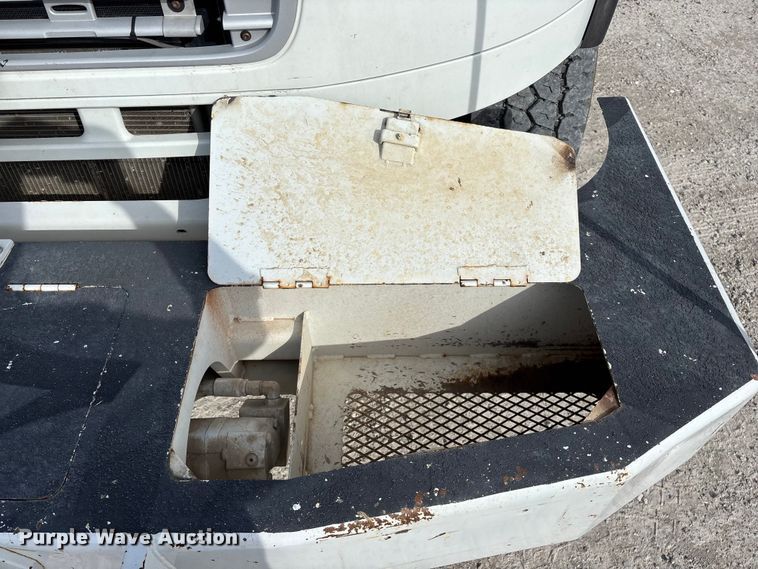 image for item FG0199 2013 Freightliner M2 bucket truck