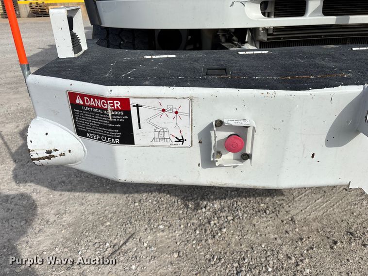 image for item FG0199 2013 Freightliner M2 bucket truck