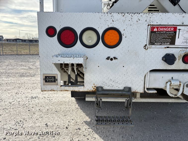 image for item FG0199 2013 Freightliner M2 bucket truck