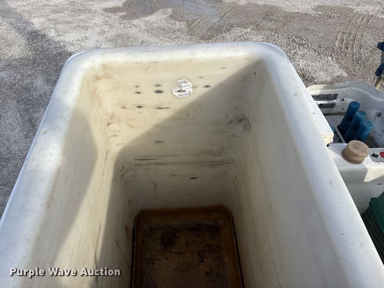 image for item FG0199 2013 Freightliner M2 bucket truck