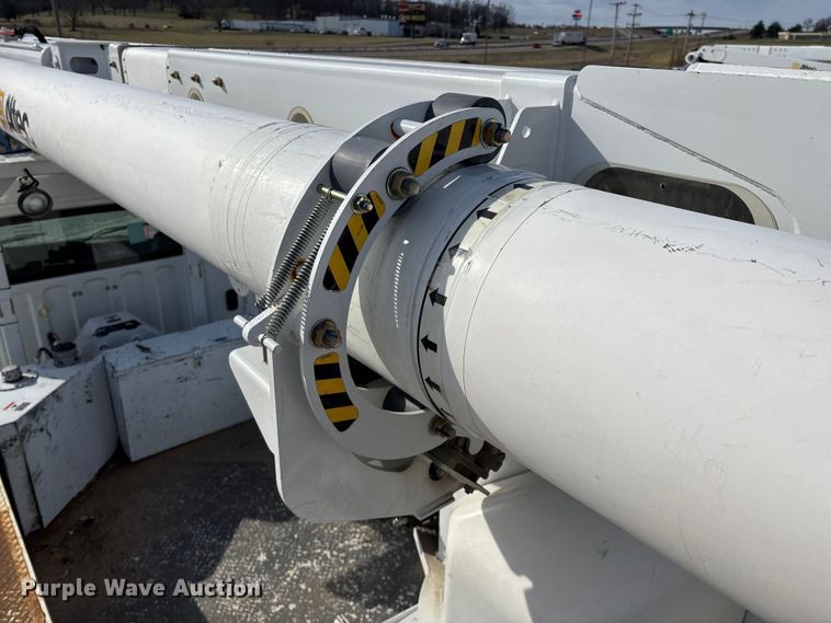 image for item FG0199 2013 Freightliner M2 bucket truck