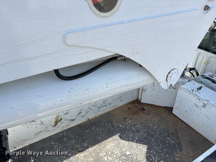 image for item FG0199 2013 Freightliner M2 bucket truck