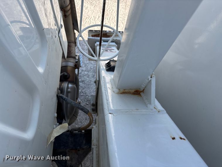 image for item FG0199 2013 Freightliner M2 bucket truck