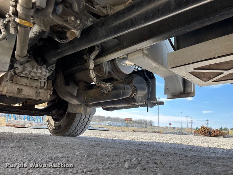 image for item FG0199 2013 Freightliner M2 bucket truck