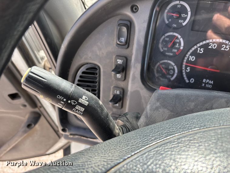 image for item FG0199 2013 Freightliner M2 bucket truck