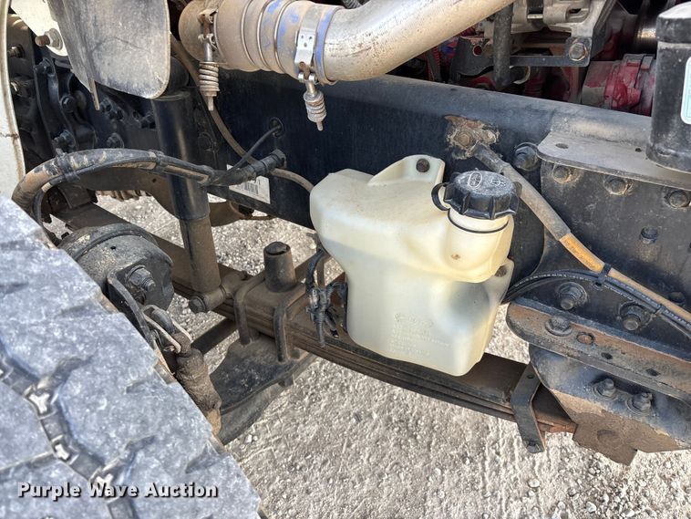 image for item FG0199 2013 Freightliner M2 bucket truck