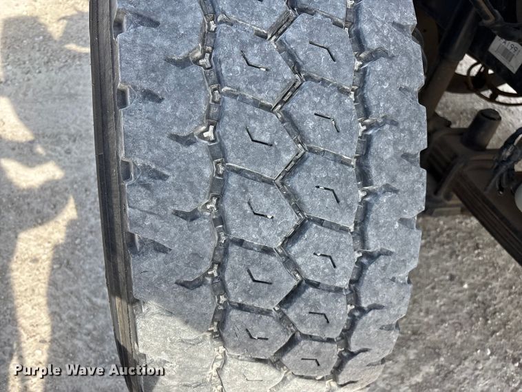 image for item FG0199 2013 Freightliner M2 bucket truck