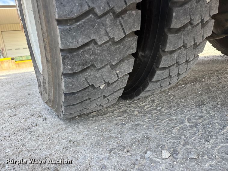 image for item FG0199 2013 Freightliner M2 bucket truck