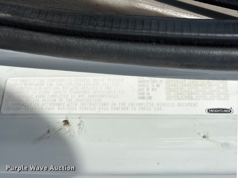 image for item FG0199 2013 Freightliner M2 bucket truck