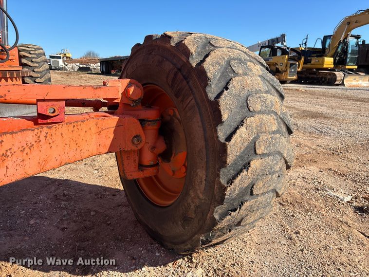 image for item FG0222 1998 Fiat Allis FG65C motor grader