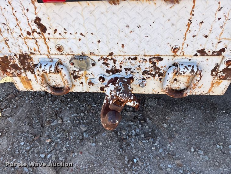 image for item FG0225 1987 GMC 7000 utility / service truck