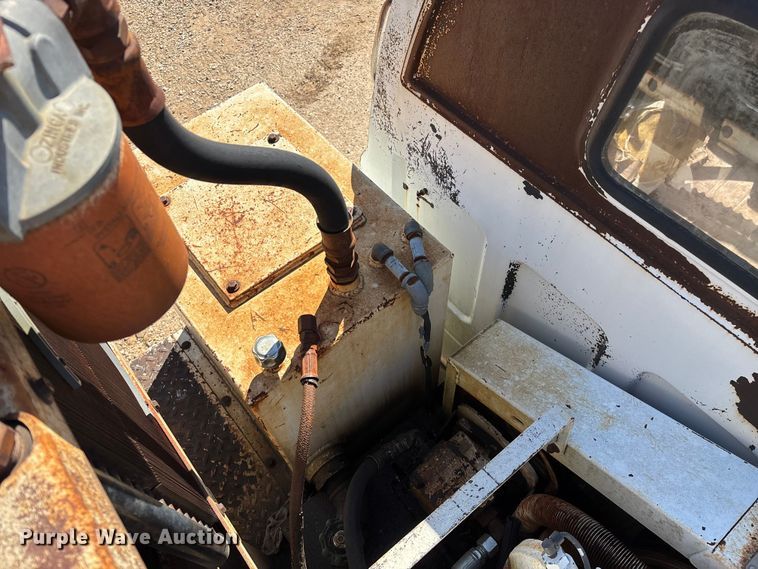 image for item FG0225 1987 GMC 7000 utility / service truck