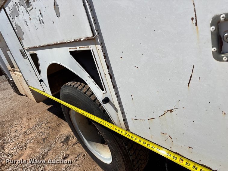 image for item FG0225 1987 GMC 7000 utility / service truck