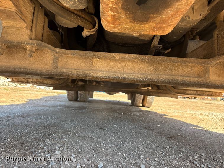 image for item FG0225 1987 GMC 7000 utility / service truck