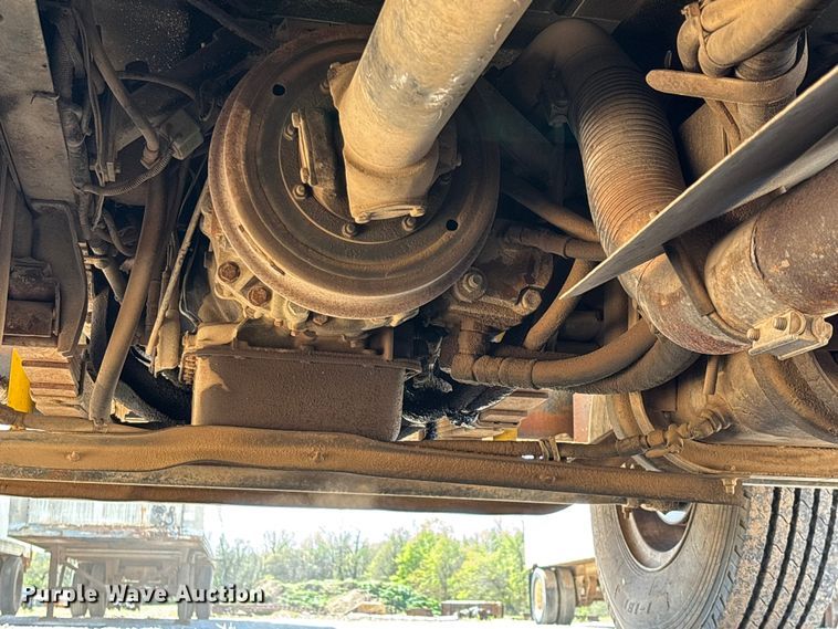 image for item FG0225 1987 GMC 7000 utility / service truck