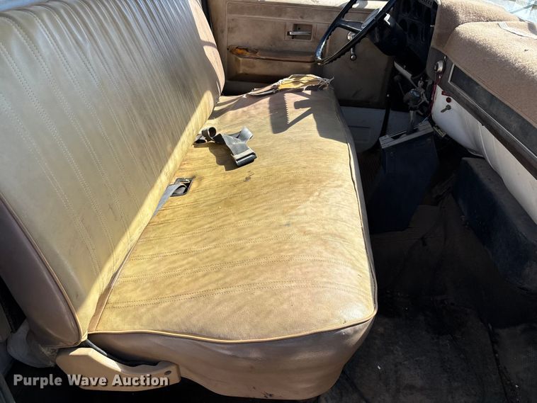 image for item FG0225 1987 GMC 7000 utility / service truck