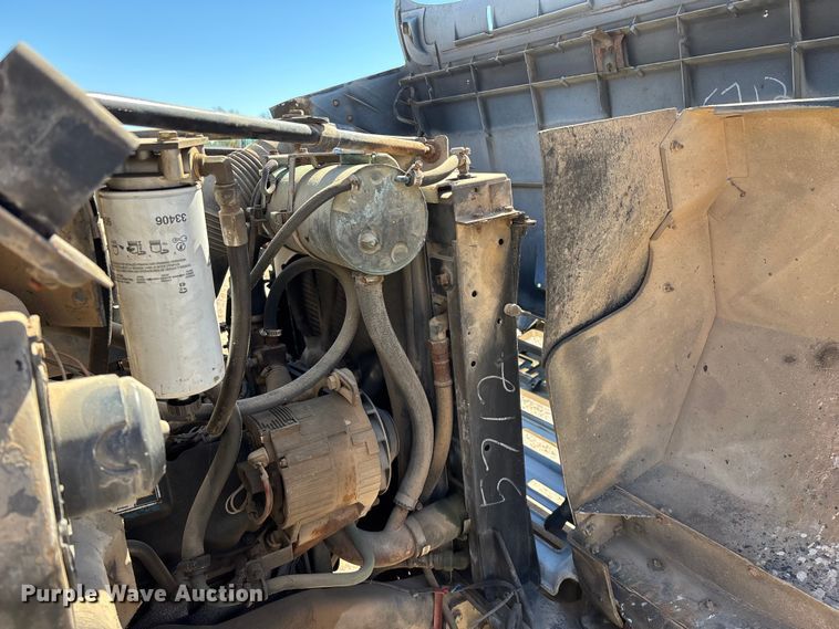 image for item FG0225 1987 GMC 7000 utility / service truck