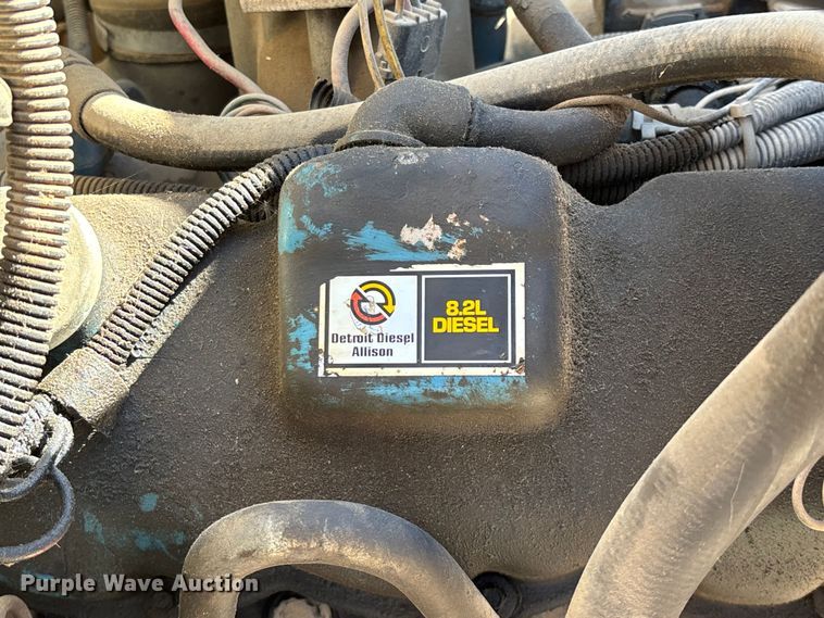 image for item FG0225 1987 GMC 7000 utility / service truck