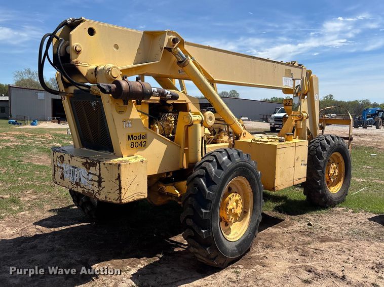 image for item FG0230 Pettibone 8042 telehandler