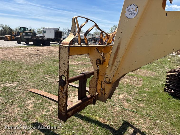 image for item FG0230 Pettibone 8042 telehandler