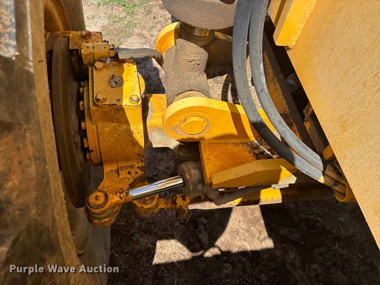 image for item FG0230 Pettibone 8042 telehandler