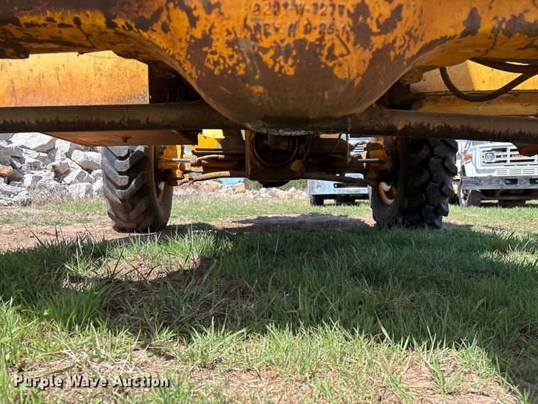 image for item FG0230 Pettibone 8042 telehandler