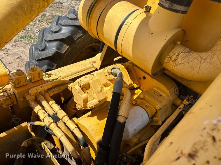 image for item FG0230 Pettibone 8042 telehandler