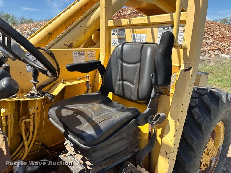 image for item FG0230 Pettibone 8042 telehandler