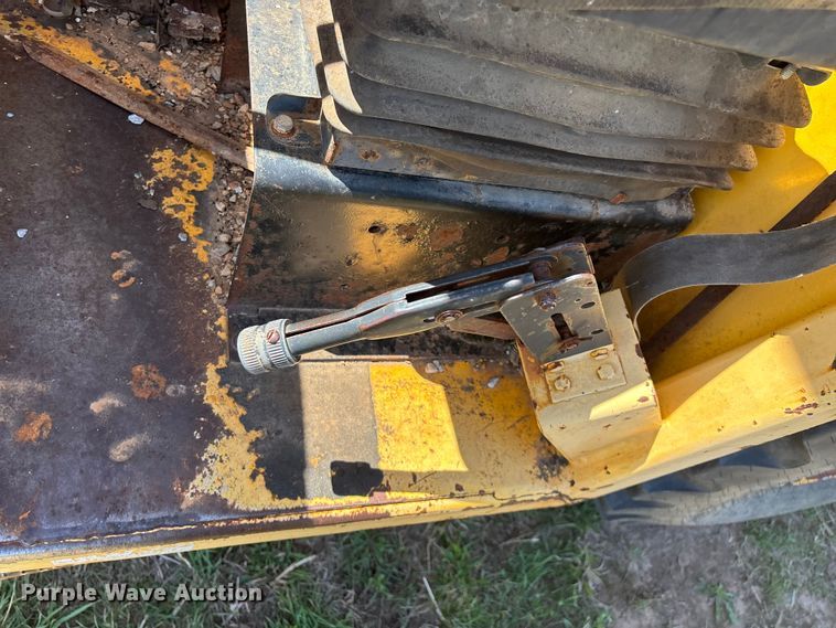 image for item FG0230 Pettibone 8042 telehandler