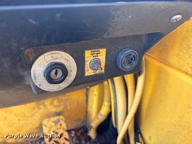 image for item FG0230 Pettibone 8042 telehandler