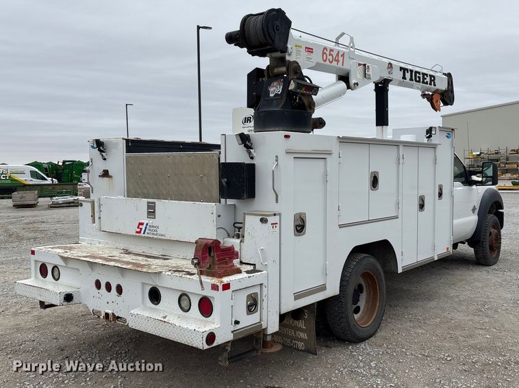 image for item FG2636 2011 Ford F550 Super Duty utility / service truck