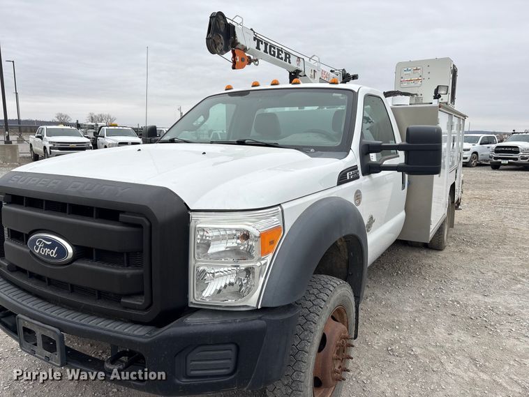 image for item FG2636 2011 Ford F550 Super Duty utility / service truck
