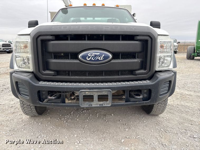 image for item FG2636 2011 Ford F550 Super Duty utility / service truck