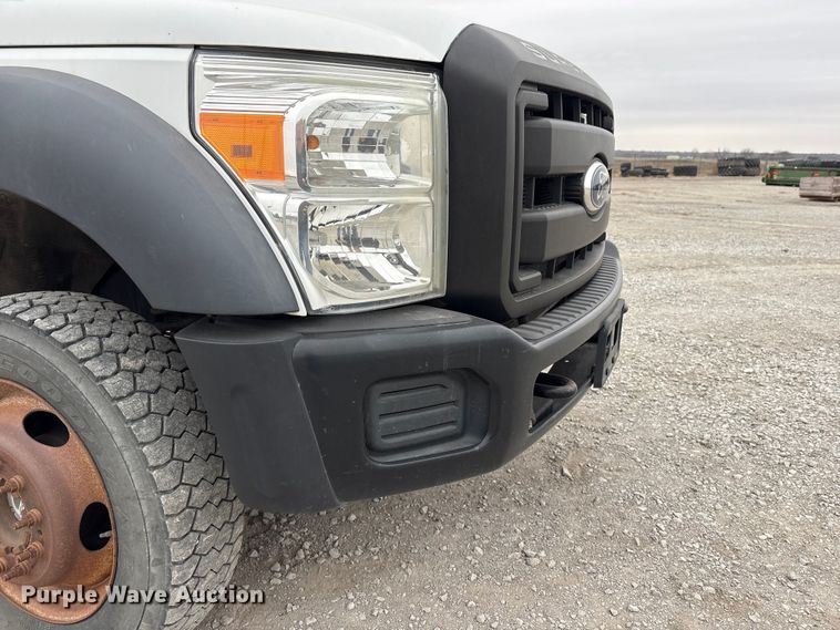 image for item FG2636 2011 Ford F550 Super Duty utility / service truck