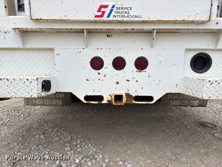 image for item FG2636 2011 Ford F550 Super Duty utility / service truck