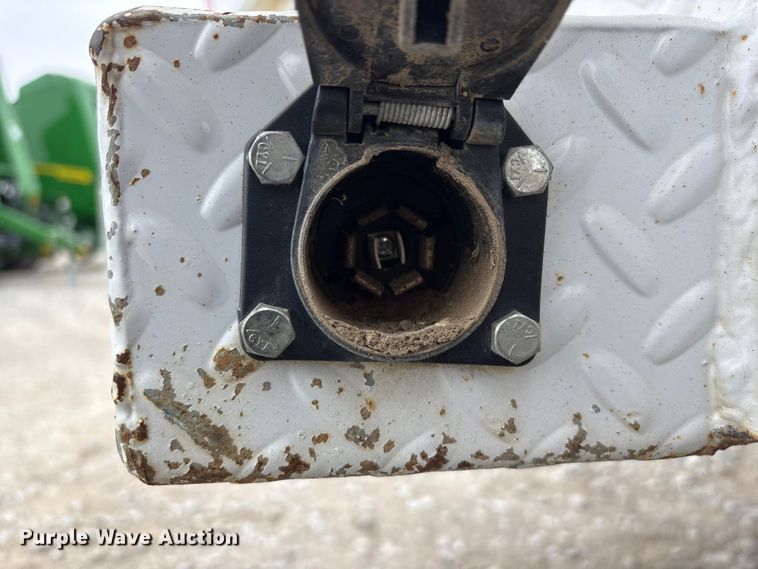 image for item FG2636 2011 Ford F550 Super Duty utility / service truck